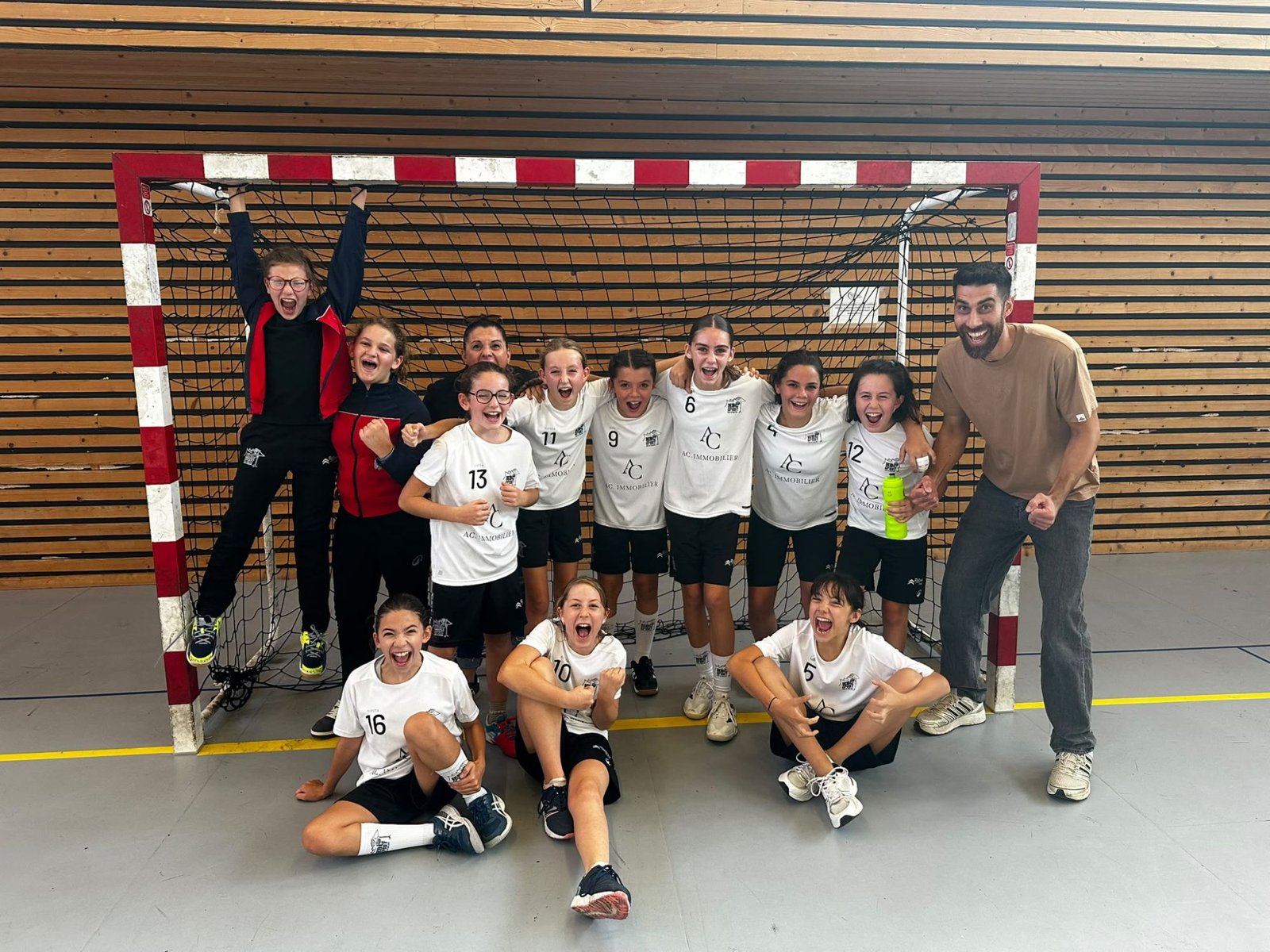 U13 filles : victoire 9-8 à Die, au bout du suspense